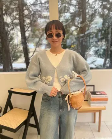 rosymonster 로지몬스터 플라워 자수 가디건 블루