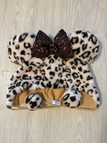 레오파드 무늬 미니 팬캡