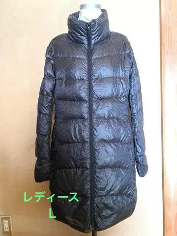 유니클로 롱 다운 자켓 블랙 계통 여성용 size L