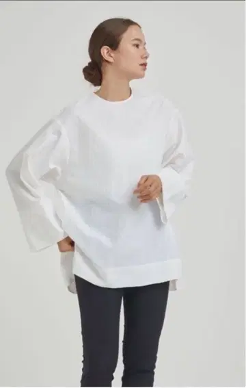 [ 미사용 새상품 ] yori 백리본 롱 슬리브 블라우스