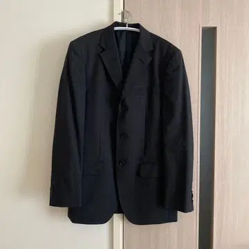 다크 그레이 테일러드 자켓 투 버튼