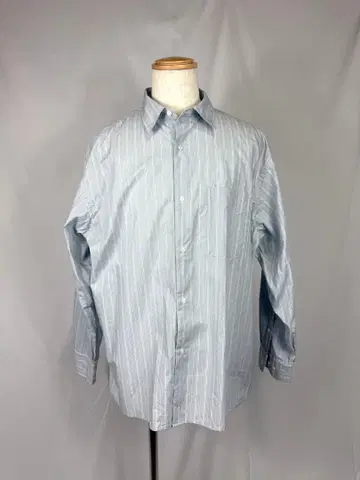 신상 유니클로 UNIQLO C 브로드 오버 사이즈 셔츠/스트라이프 62B