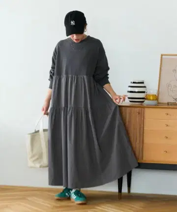 FREAK'S STORE 피그먼트 가공 티어드 절개 원피스