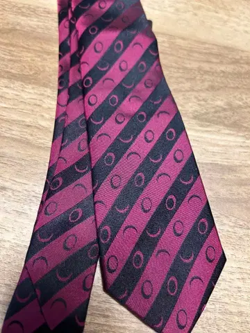 울트라맨 오브 넥타이