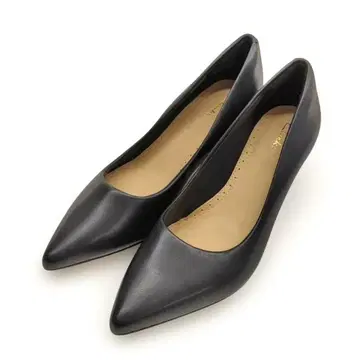 Clarks 블랙 포멀 가죽 펌프스 8682