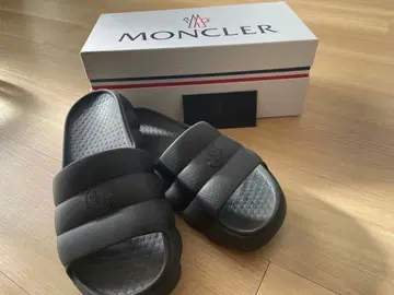 MONCLER 블랙 슬라이드 샌들
