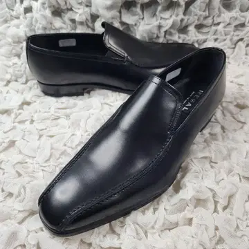 미사용 리갈 W46 로퍼 슬립온 블랙 가죽 신발