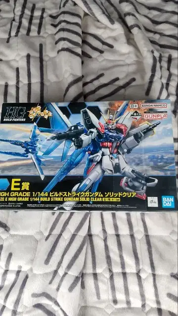 HG 1/144 빌드 스트라이크 건담 솔리드 클리어