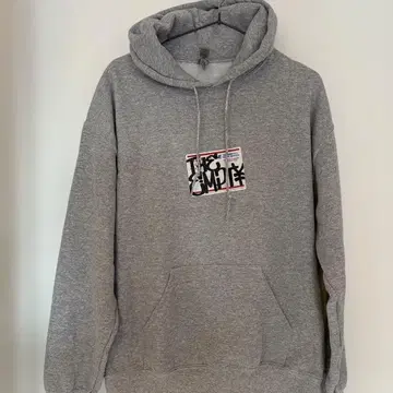 더 엠프티 후드티 M 사이즈 더 엠프티 굿즈