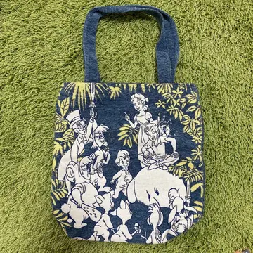 피터팬 자수 토트백