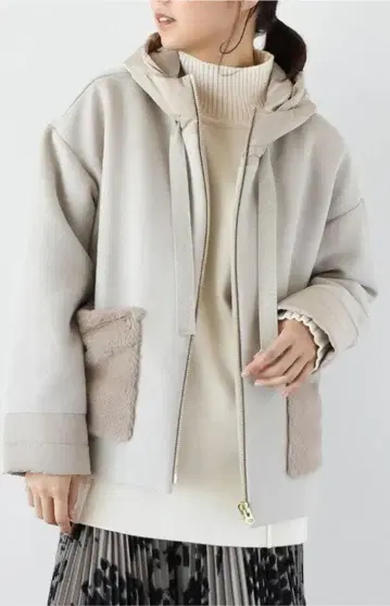 [ 미사용 ] 야마다야 스콧 클럽 수르 7 퍼 포켓 코트