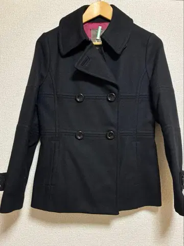 A.T. 블랙 피 코트 울