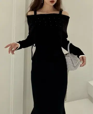 드로스트 개더 키라키라 니트 머메이드 원피스