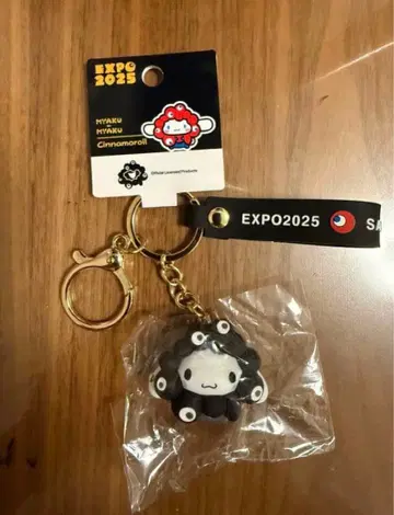 시나몬 블랙 미야쿠미야쿠 산리오 키링