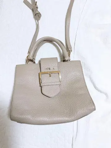새상품급! FURLA 그레이 숄더백