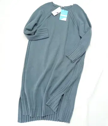 eur3 에울큐브 빅 사이즈 워셔블 사이드 슬릿 니트 원피스