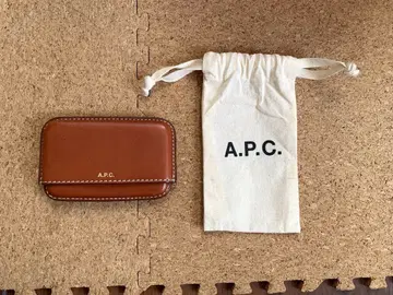A.P.C 카드 케이스 / 브라운