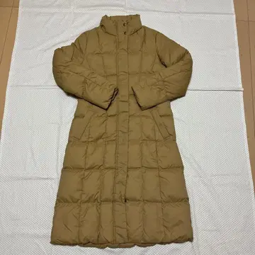 유니클로 다운 롱 코트 M 사이즈
