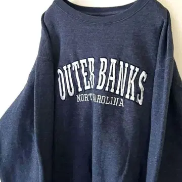 퍼시픽&CO 아우터뱅크스 자수 맨투맨 네이비 네이비 컬러 구제 의류