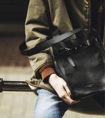 TOPKAPI 가죽 복조리형 숄더백 블랙