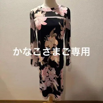 시착 정도. 근년 레오나르. 아주 고급스러운 칸칸 원피스.