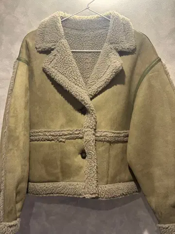 LAGUA GEM 숏 기장 보아 자켓