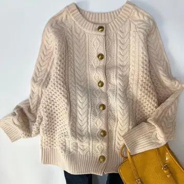 새상품급 프레임워크 해밀턴 울 케이블 니트 가디건 골드 버튼