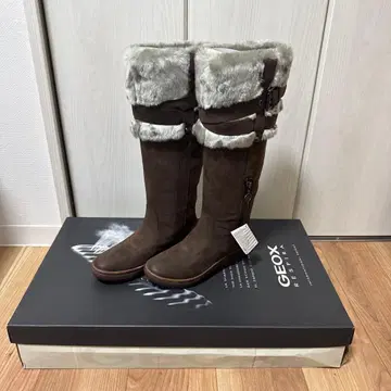 GEOX 어그 부츠 22.5cm