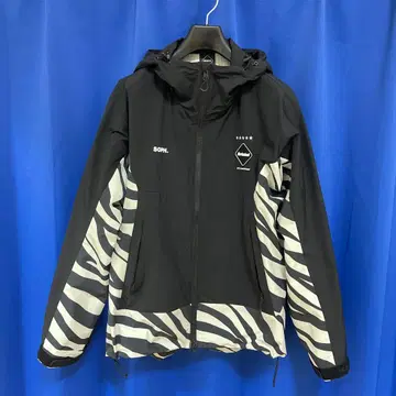 15일까지 한정 가격 FCRB PRACTICE JACKET
