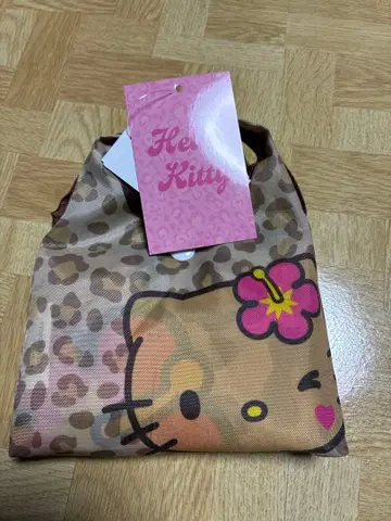 헬로키티 레오파드 무늬 백
