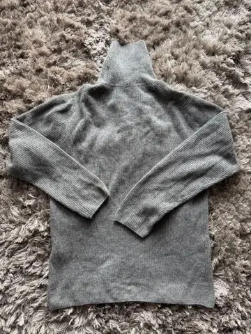 에디피스 캐시미어 터틀넥 46 사이즈 그레이