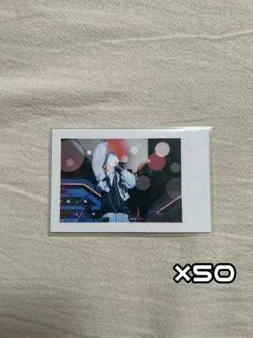 이레귤러즈 리우라 실사 폴라로이드