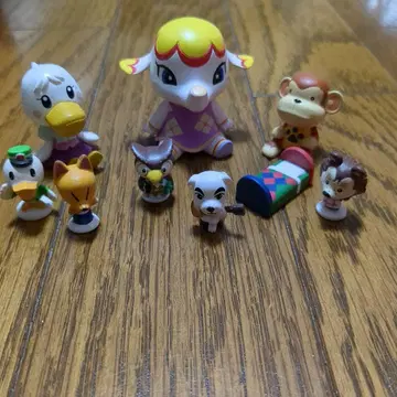 동물의 숲 피규어 8체 세트