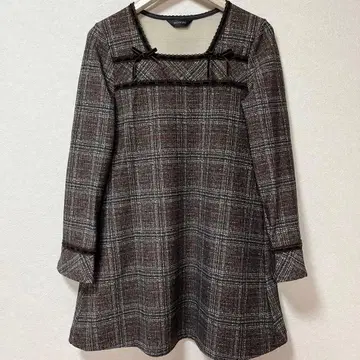 잉게보그 브라운 계열 체크 튜닉 M 사이즈 속기모 미사용