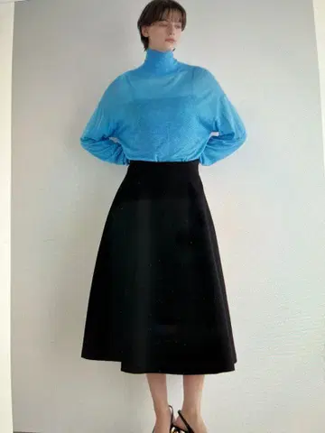 2025 LE PHIL 루필 라이트 본딩 플레어 스커트 정가 38500