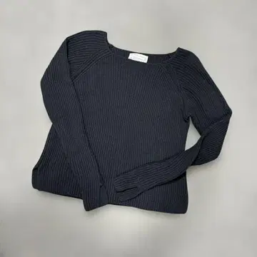 비어즐리 심플 니트 블랙