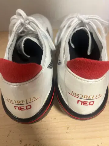 MORELIA NEO 축구화 화이트/레드