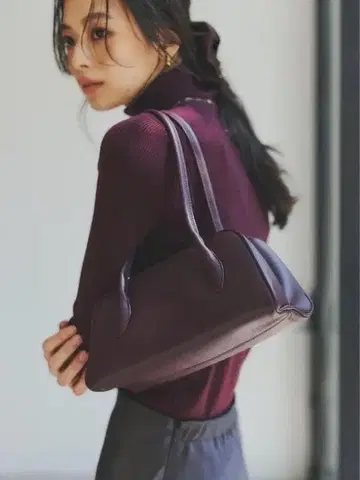 anuans 클래스 라운드 숄더 버건디