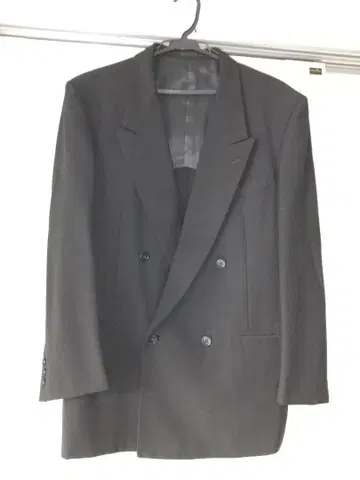 블랙 포멀 수트