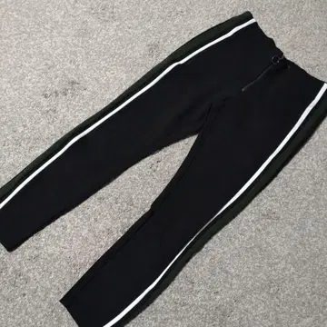 ZARA 스트레치 팬츠