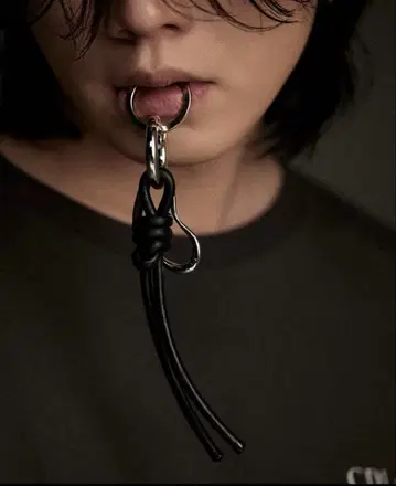 CDL TOKYO 가죽 하트 참 키링