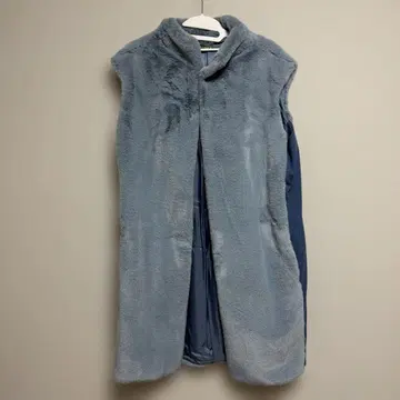 미사용 새상품 에코 퍼 카테리나 D 베스트 코트