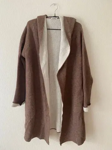 밀포아 야마다야 가운풍 니트 코트 S 베이지 계열 새상품급