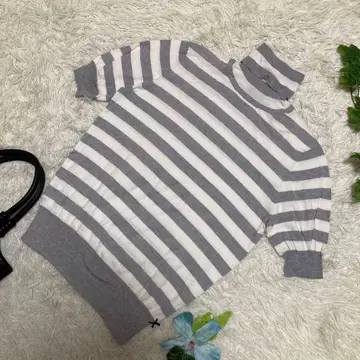 컨디션 최상 폴스미스 터틀넥 니트 화이트 그레이 보더 반팔 M