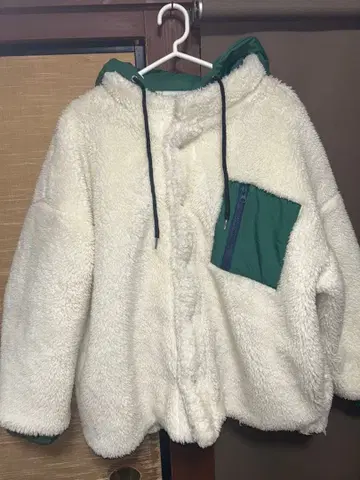 보아 자켓 화이트/그린 다운 귀여움