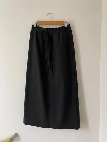 C+ 스트레치 타이트 스커트 미사용