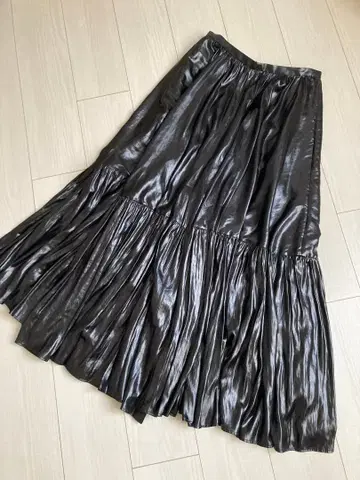 STUNNING LURE 가죽 새틴 캉캉 스커트