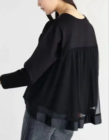 새상품 야마다야 MEDOC 백 튤 롱 슬리브 풀 오버 블랙