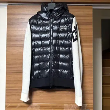 DUVETICA 후드 부착 다운 자켓 크로낫