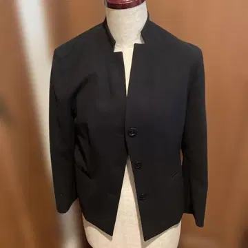 유니클로 블랙 노카라 자켓 M